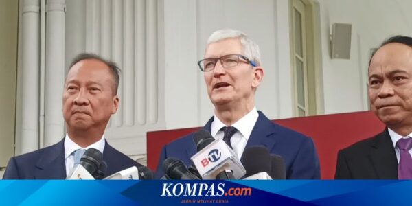 2 Permintaan Presiden Jokowi ke CEO Apple Tim Cook