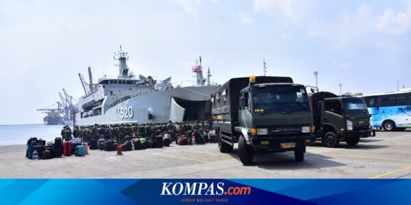 4 Kapal Perang Angkut Puluhan Rantis Lapis Baja demi Pengamanan WWF ke-10 di Bali