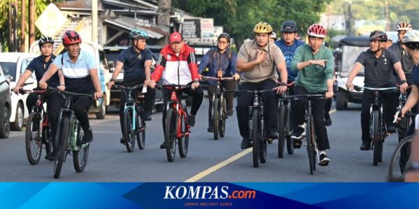 Jokowi dan Mentan Amran Sulaiman Bersepeda Bareng di Mataram