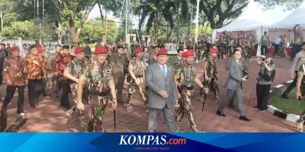 Kenakan Baret Merah, Prabowo Hadiri Perayaan HUT Ke-72 Kopassus di Cijantung