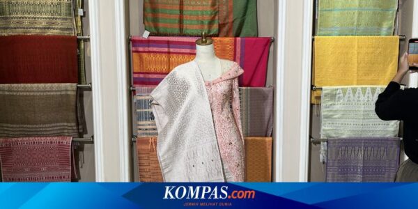 Salah Satu Butik di Jakarta Ini Spesialis Baju Pengantin Adat Batak