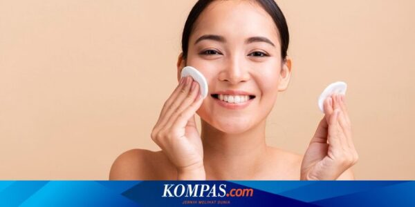 4 Langkah Membersihkan Makeup dengan Micellar Water