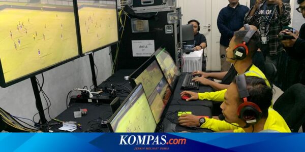 Debut VAR di Liga 1 Indonesia, Wasit Siap, Kerja Keras Pantaskan Diri