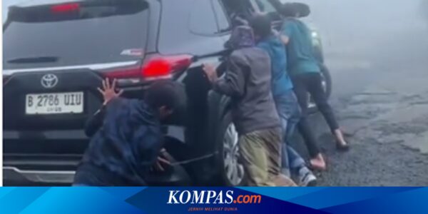 Faktor yang Bikin Mobil Transmisi Manual FWD Gagal Nanjak