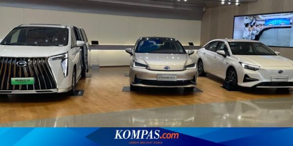 Indomobil Berencana Jual Mobil Hybrid Asal China