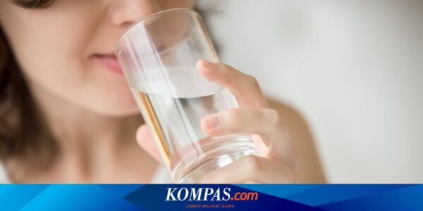 Kenapa Penderita Penyakit Ginjal Harus Membatasi Minum Air?