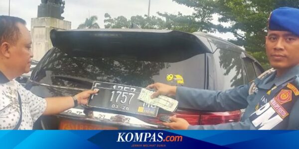 Purnawirawan TNI AL Ketahuan Pakai Pelat Dinas Palsu di Bandara Soekarno-Hatta