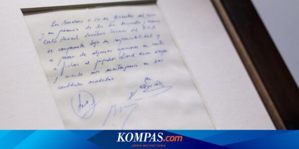 Serbet Kontrak Pertama Lionel Messi di Barcelona Terjual Rp 15,4 Miliar