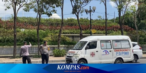 Ambulans Angkut Jenazah Tak Dapat Hak Utama di Jalan