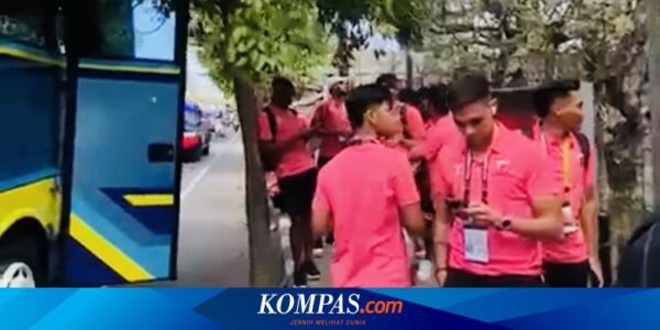 Bus Madura United Mogok Jelang Laga Kedua Piala Presiden 2024