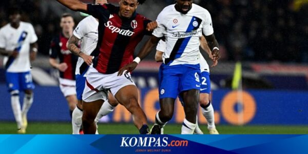 Zirkzee Menuju Man United, Sacchi Tak Paham Strategi Transfer AC Milan