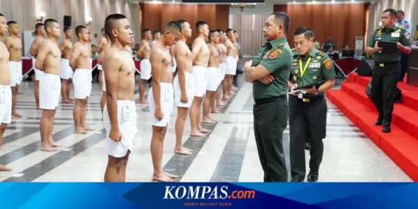 1.199 Calon Taruna TNI Ikuti Sidang Pantukhir