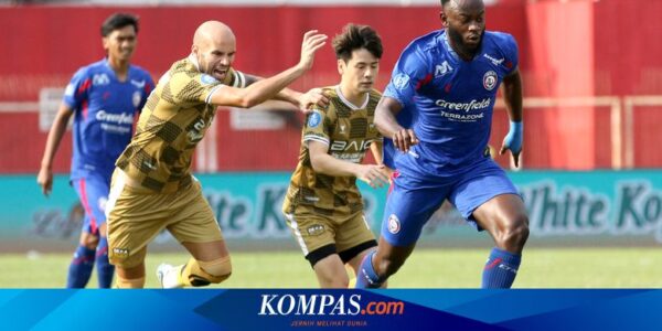 Arema FC Syukuri Hasil Seri Usai Julian Guevara Sempat Tak Sadarkan Diri