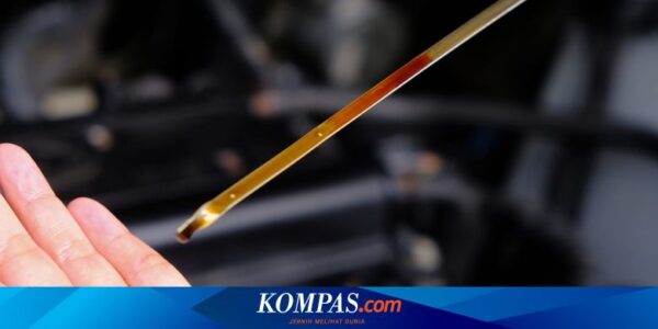 Begini Cara Cek Oli Transmisi Mobil Matik