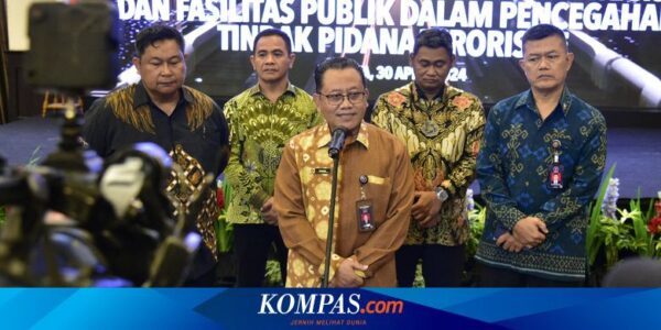 BNPT Apresiasi 18 Pengelola Objek Vital Strategis dan Transportasi