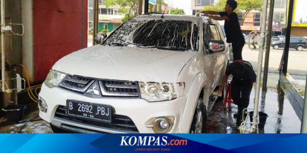 Bolehkah Mencuci Mobil Setelah Pasang Kaca Film?