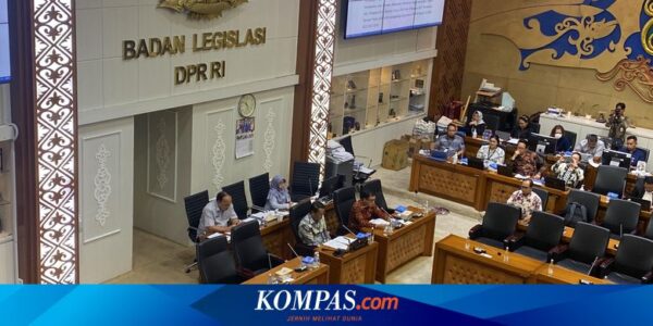 DPR Proses Revisi UU Wantimpres