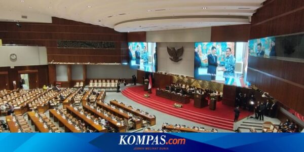 DPR Resmi Bentuk Pansus untuk Selesaikan Persoalan Haji