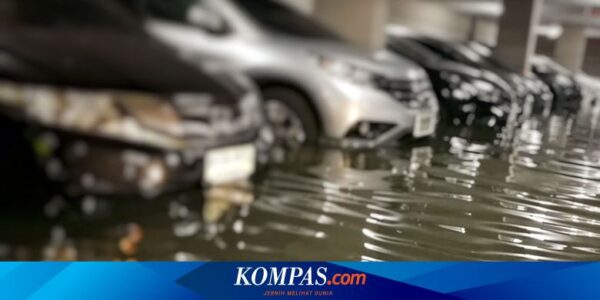 Kenali Pertanda Mobil Bekas yang Pernah Terendam Banjir