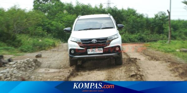 LSUV Nasional Masih Melemah Juli 2024, XL7 Geser Xpander Cross