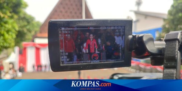 Tak ke IKN, Megawati Pimpin Upacara Bendera di Sekolah Partai PDI-P