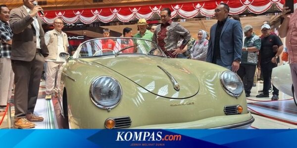 Tuksedo Studio Gelar Pameran Mobil Klasik di PIM II Jakarta