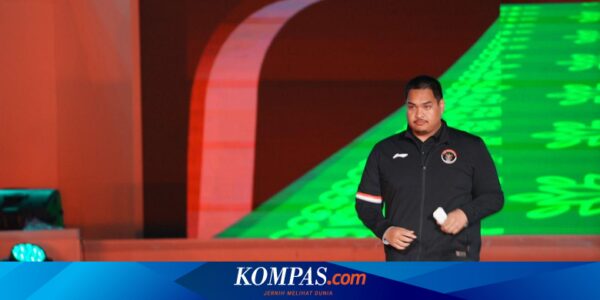 Alasan Menpora Dito Pakai Jersey Olimpiade di Penutupan PON XXI 2024