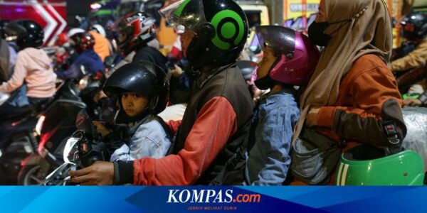 Bahaya Bonceng Tiga yang Penting Diketahui Pengendara