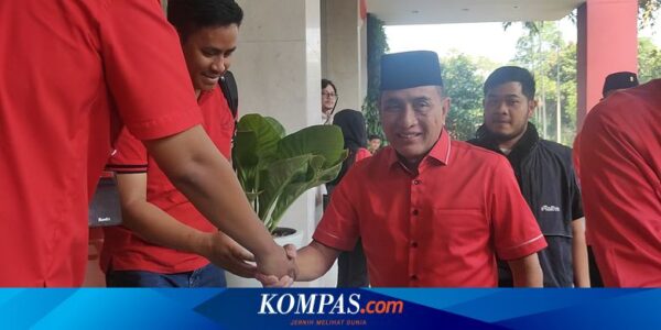 Berbaju Merah, Edy Rahmayadi Datangi Kantor DPP PDI-P untuk Pengumuman Bacagub Sumut