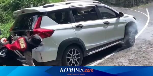 Cara Aman Menaklukkan Tanjakan Curam Pakai Mobil FWD