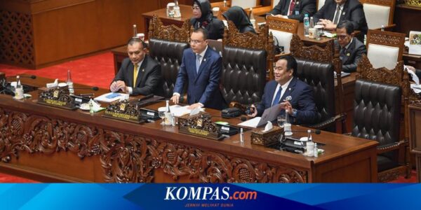 Dasco Bantah DPR Batal Sahkan RUU Pilkada karena Eskalasi Demo