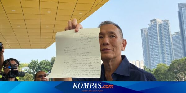 Datangi Kantor DPP Golkar, Jusuf Hamka Serahkan Surat Pengunduran Diri