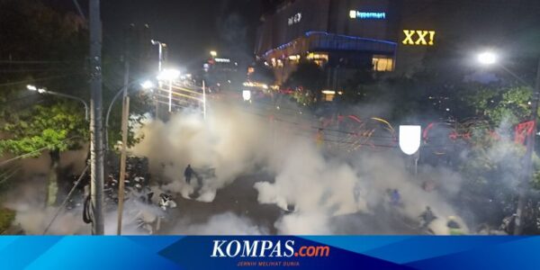 Demo di Semarang Ricuh, Komnas HAM Minta Kapolda Evaluasi Anak Buahnya yang Diduga Lakukan Kekerasan