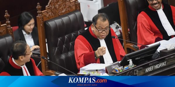 Hakim MK Tegaskan Syarat Usia Pilkada Ranah DPR-Pemerintah, Bukan Pengadilan