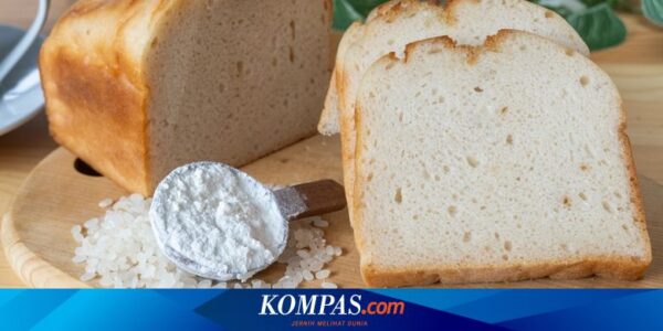 Influencer AS Dikecam karena Membuat Adonan Roti di Pesawat