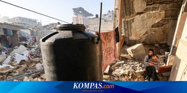 Israel Serang Warga Gaza yang Antre Membeli Roti, 8 Tewas