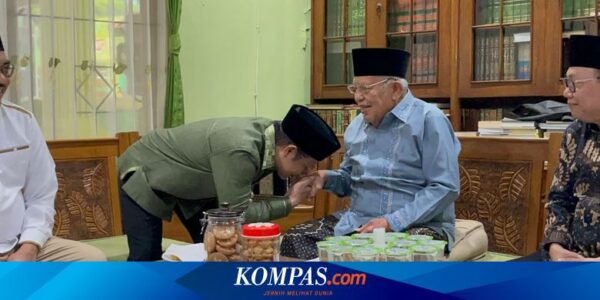 Jelang Muktamar PKB, Cak Imin Sowan ke Kediaman Kiai Sepuh NU Syukron Makmun