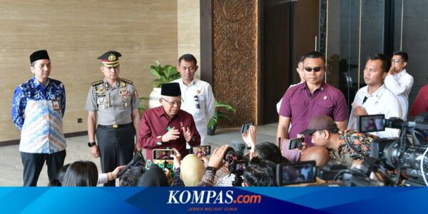 Jokowi Minta Semua Menteri Beri Masukan untuk Transisi ke Pemerintahan Prabowo