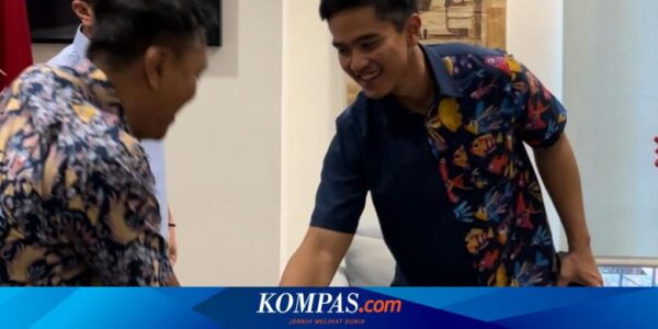 Kaesang Tebar Senyum Saat Ditanya Dugaan Penggunaan Jet Pribadi