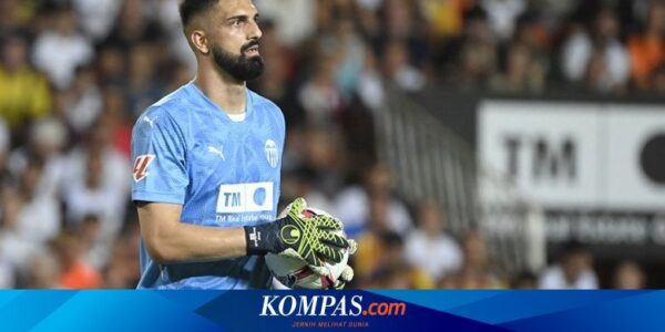 Kiper Giorgi Mamardashvili, Rekrutan Pertama Arne Slot di Liverpool