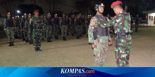 Kopaska Latih Intai Tempur Kostrad soal Peperangan Laut