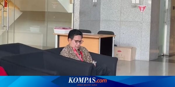 KPK Periksa Mendes PDTT Terkait Kasus Suap Dana Hibah Pemprov Jatim