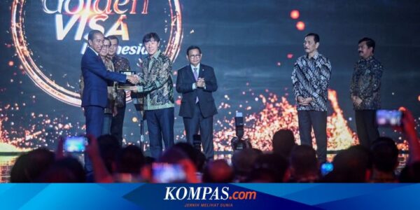 Menkumham Jelaskan Alasan Shin Tae-yong Dapat Global Visa dari Jokowi