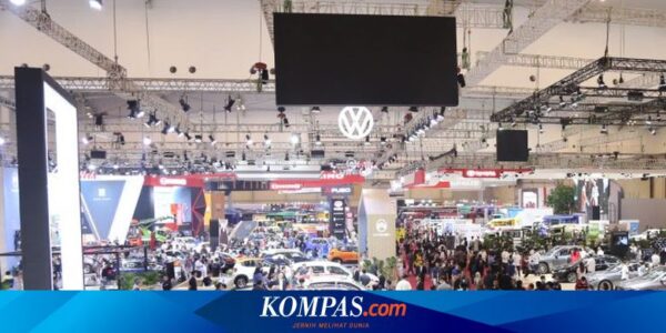 [POPULER OTOMOTIF] Daftar Mobil Listrik Baru yang Bisa Dibeli di GIIAS 2024 | MPV Listrik BYD M6 Jadi Bintang Pameran, Pengunjung Kerap Mengerubuti