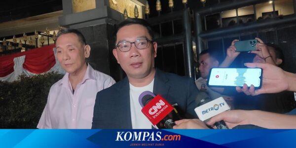 Ridwan Kamil Bantah Ada Pihak Eksternal Paksa Airlangga Mundur dari Ketum Golkar