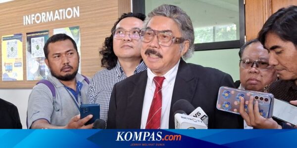 Tim Hukum PDI-P Pertanyakan “Legal Standing” Kuasa Hukum KPU karena Ketuanya “Plt”