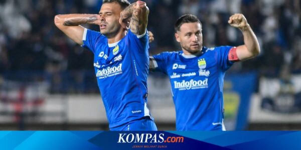 Tyronne del Pino Selebrasi Tutup Mata dan Telinga, Pesan buat Fan Persib