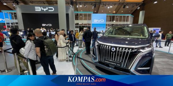 BYD Ambil Alih Penuh Saham Denza dari Mercedes-Benz