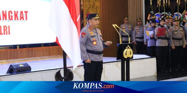 Kapolri Naikkan Pangkat 16 Pati, 6 Jadi Irjen