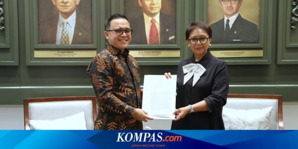 Kemenlu Berperan dalam Diplomasi dan Pertumbuhan Investasi, Menpan-RB Berikan Apresiasi